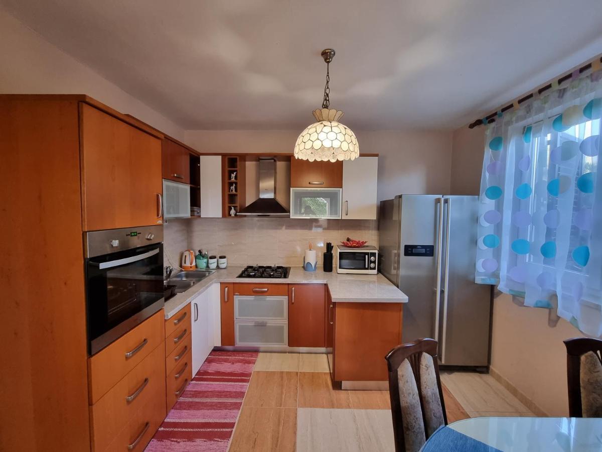 Apartment Grbac Barbat na Rabu ภายนอก รูปภาพ
