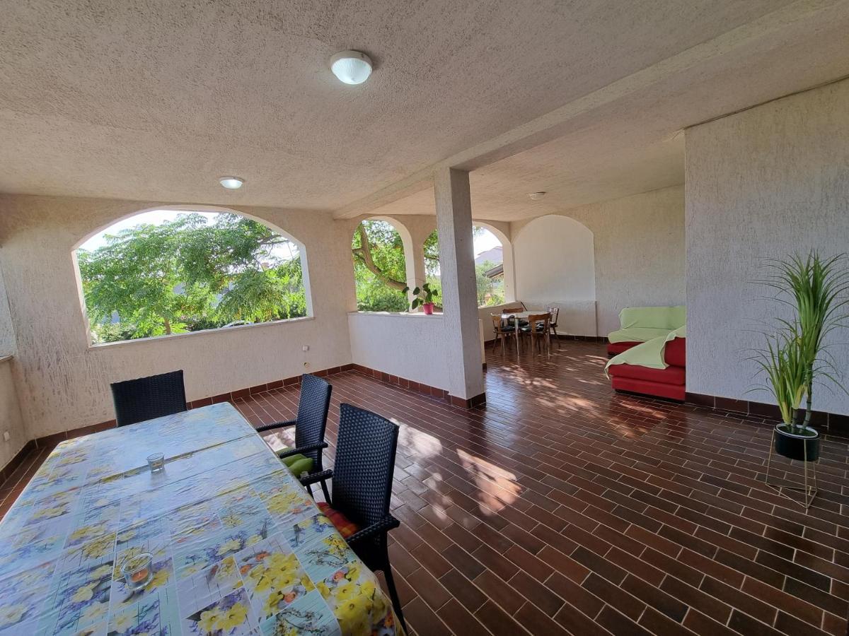 Apartment Grbac Barbat na Rabu ภายนอก รูปภาพ